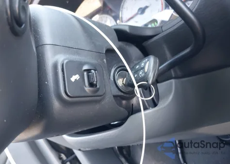 2006 Chrysler Town & Country Limited из США, поврежденный, VIN 2A8GP64L66R730911